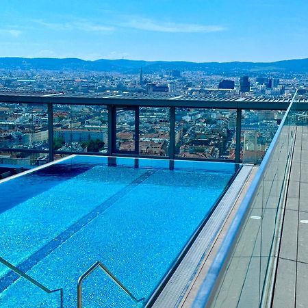 Panorama Sky Apartment I Rooftop Pool I Metro Station Vídeň Exteriér fotografie